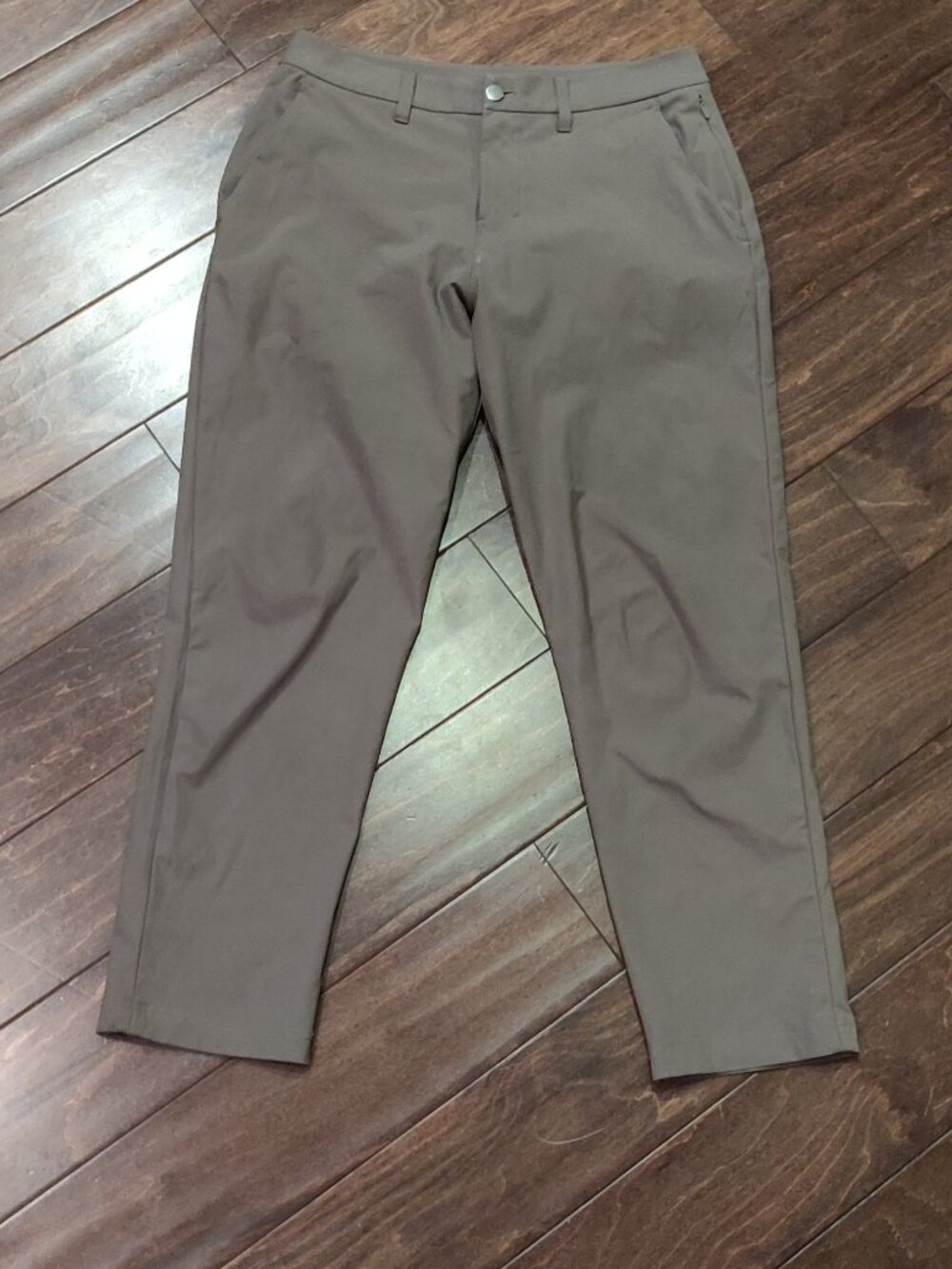 Lululemon ABC Classic Fit Warpstreme Trouser In Taupe Size 30